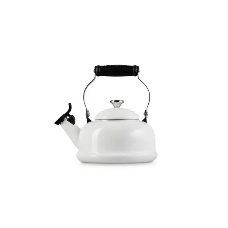Le Creuset Le Creuset 1.7qt White Whistling Tea Kettle