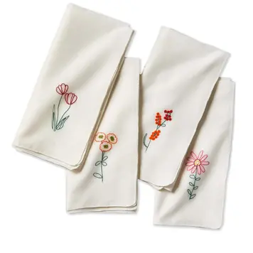 Embroidered Floral Napkins, set of 4