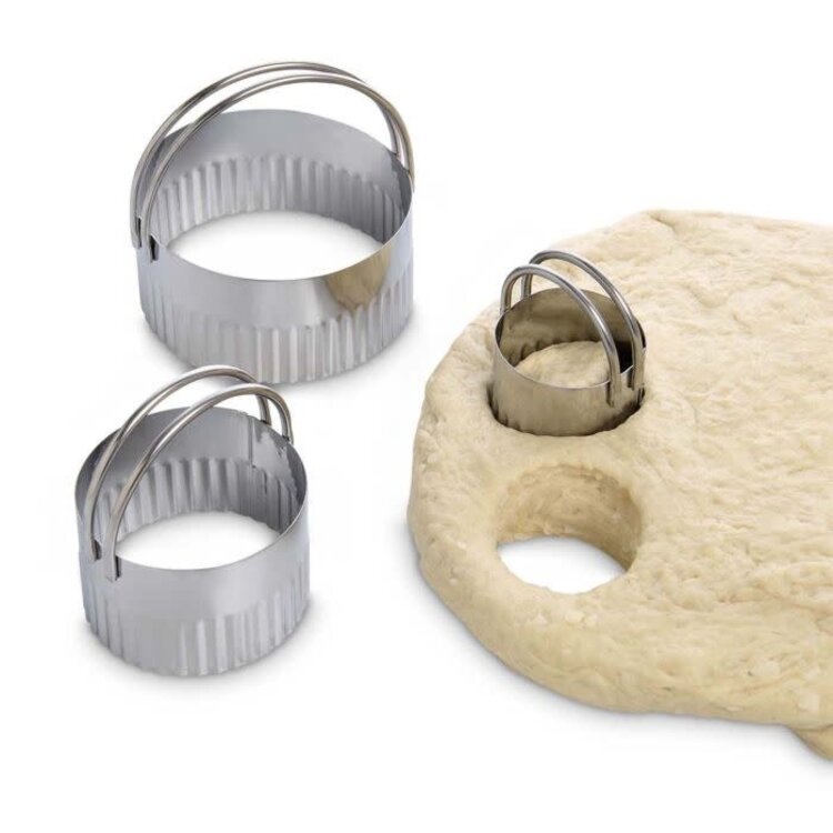 Rippled Round Biscuit Cutters