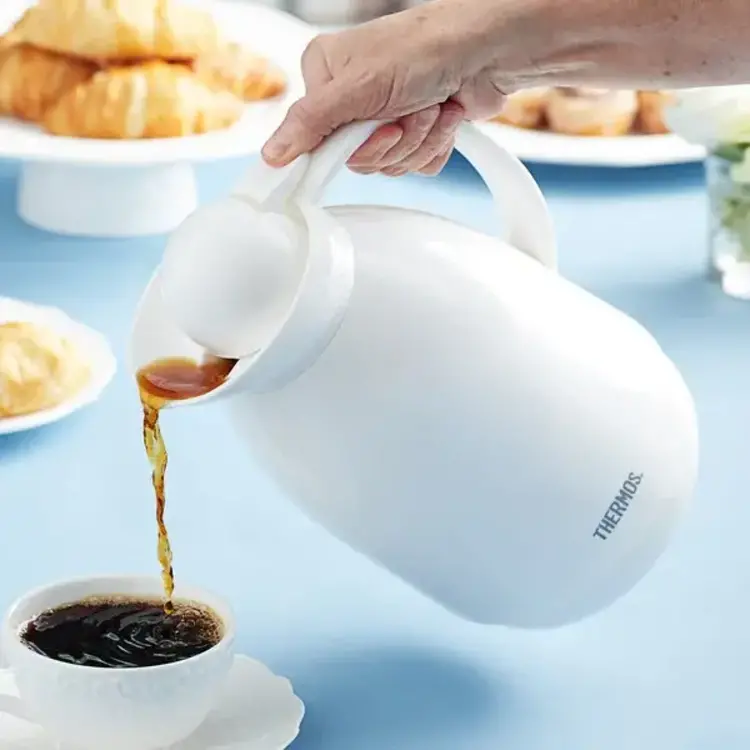 Thermos 34oz White Carafe