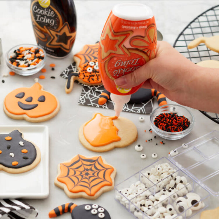 Wilton 9 oz Orange Royal Icing Tube