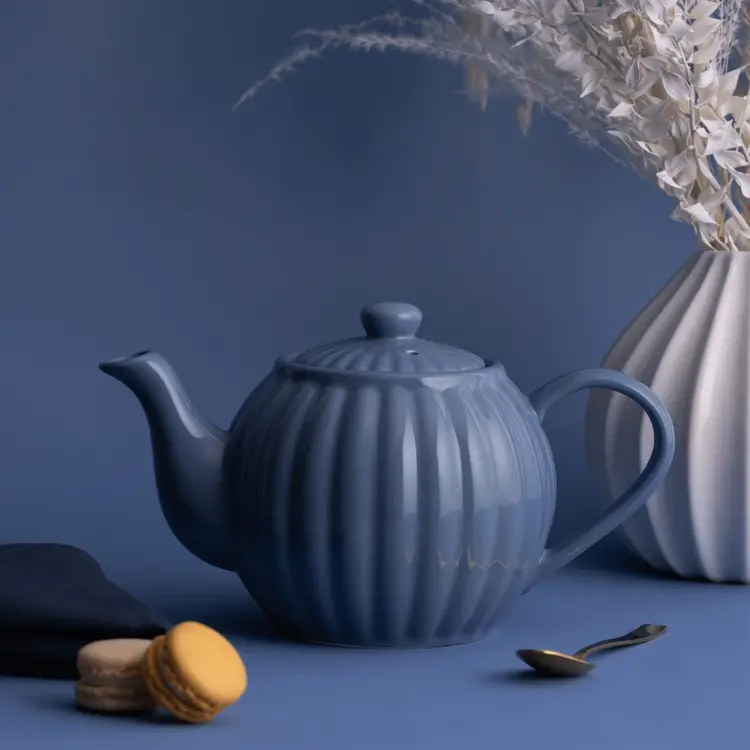 6 cup Ribbed Bluebell Teapot