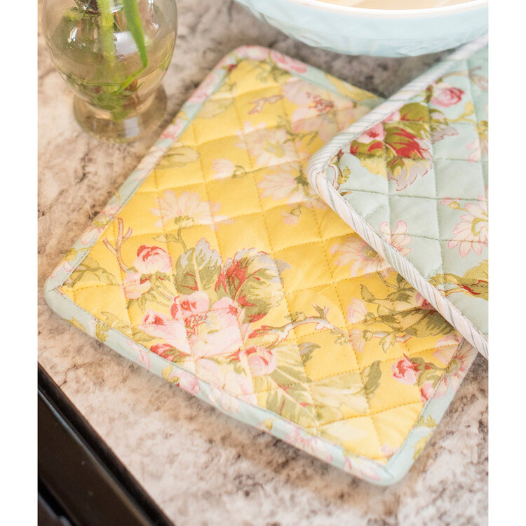 April Cornell Apple Blossom Patchwork Potholders, set of 2