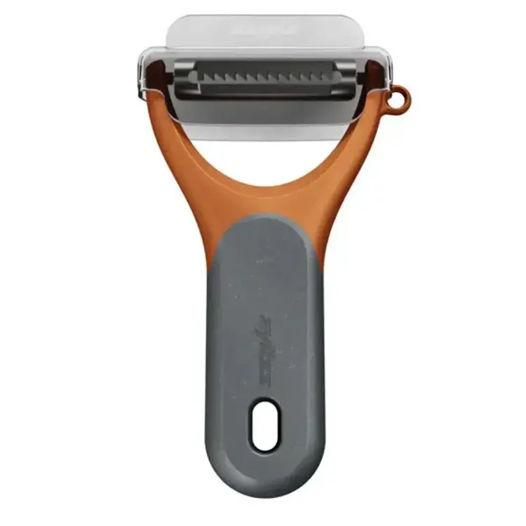 Julienne Peeler with Wheat Straw Handle