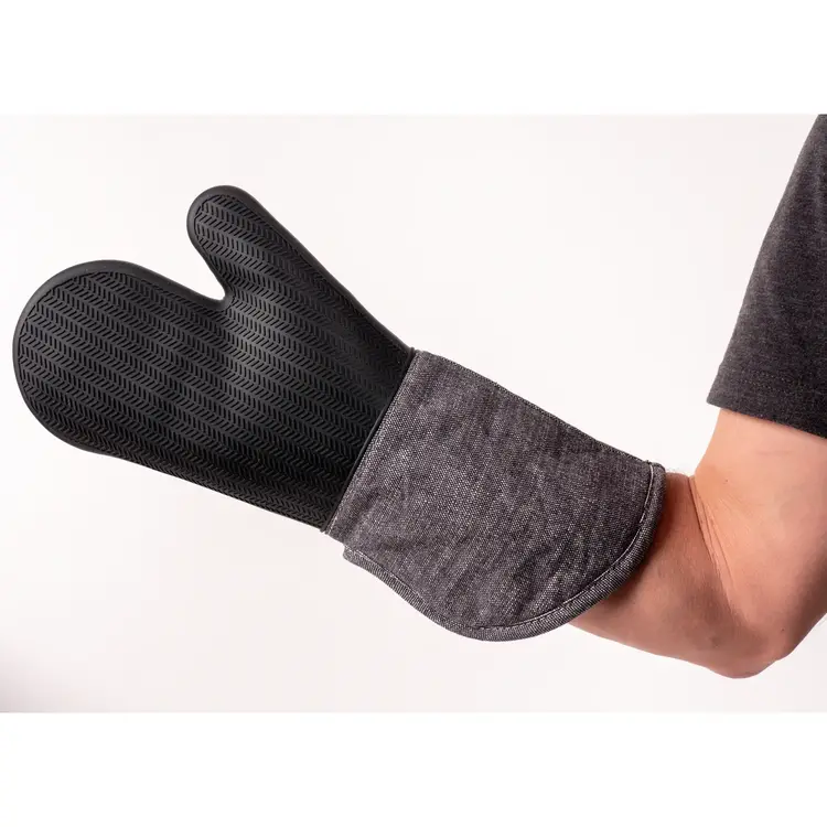 Black Chambray Silicone Oven Mitt