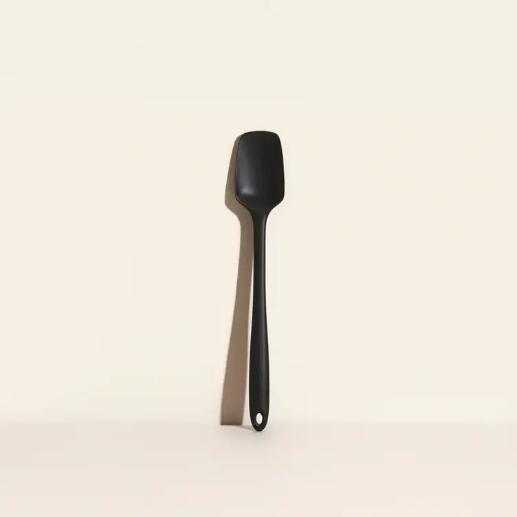 GIR | Get It Right Black Skinny Spoonula
