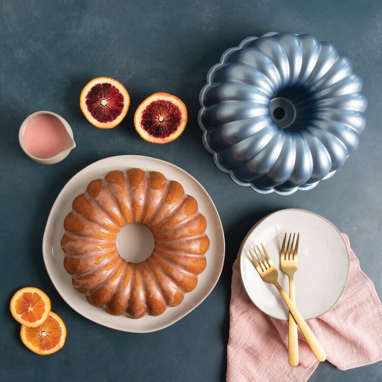 Nordic Ware Party Bundt Pan