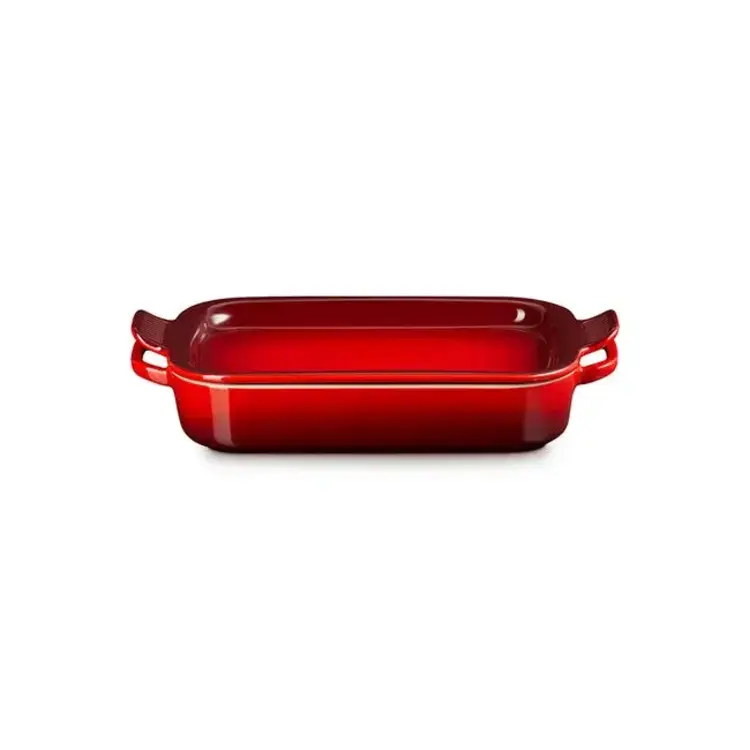 Le Creuset Le Creuset 3 quart Cherry Baking Dish with Platter Lid