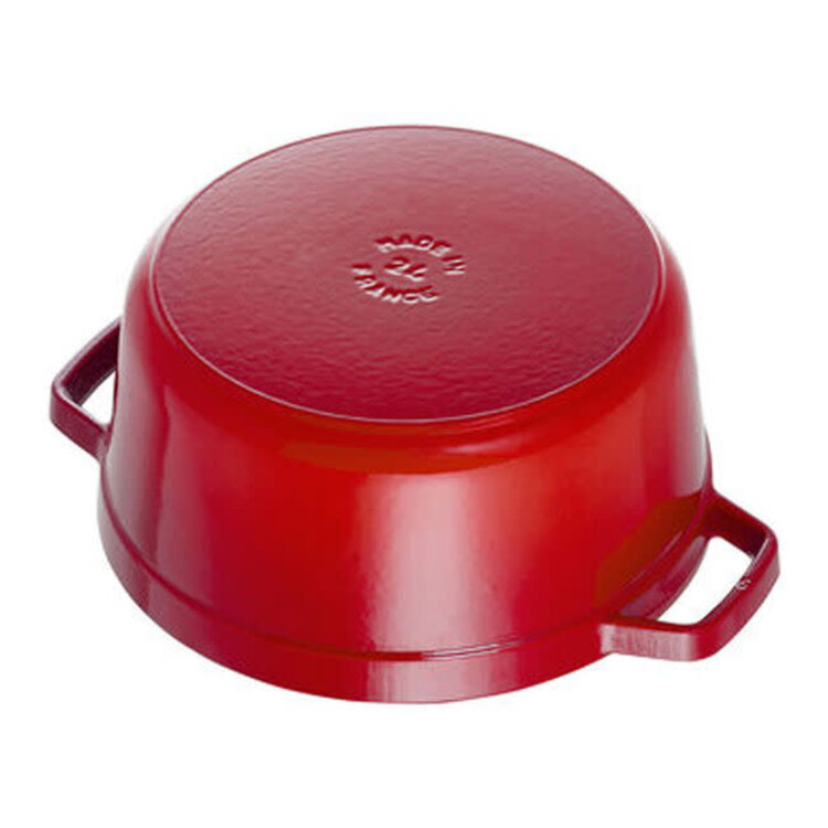 Staub Staub 4 quart Cherry Red Dutch Oven