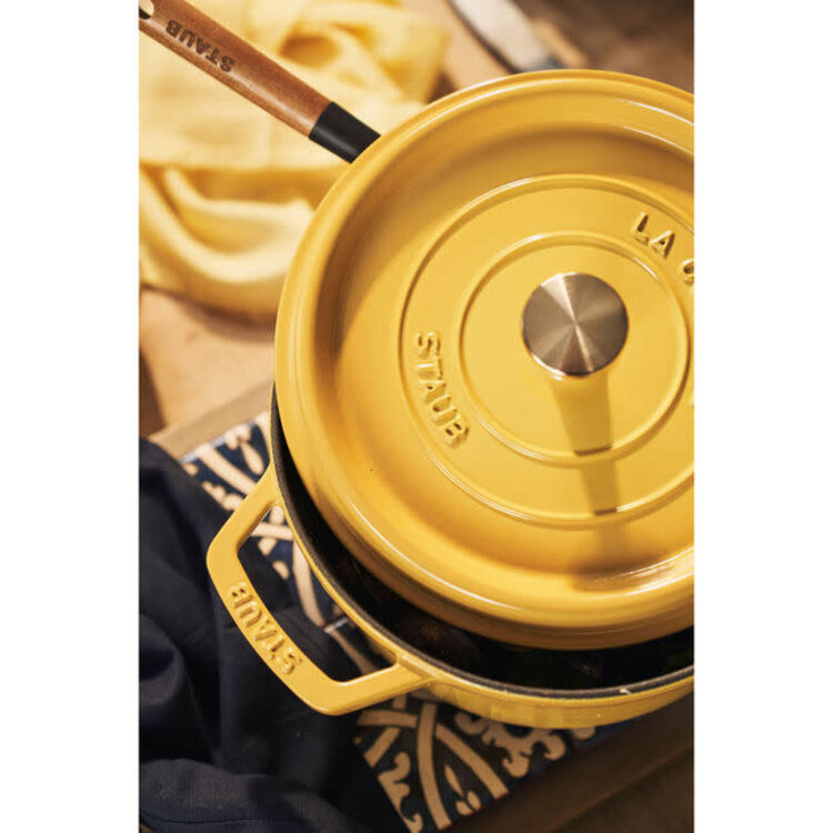 Staub Staub 4 quart Citron Dutch Oven