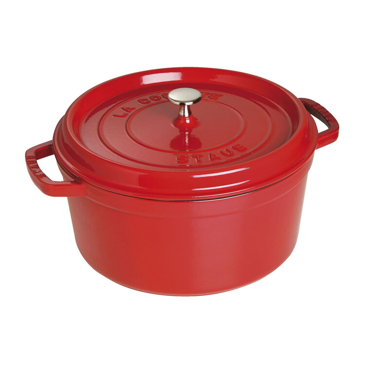 Staub Staub 7 quart Cherry Red Dutch Oven