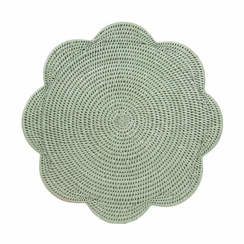 Green Scalloped Rattan Placemat