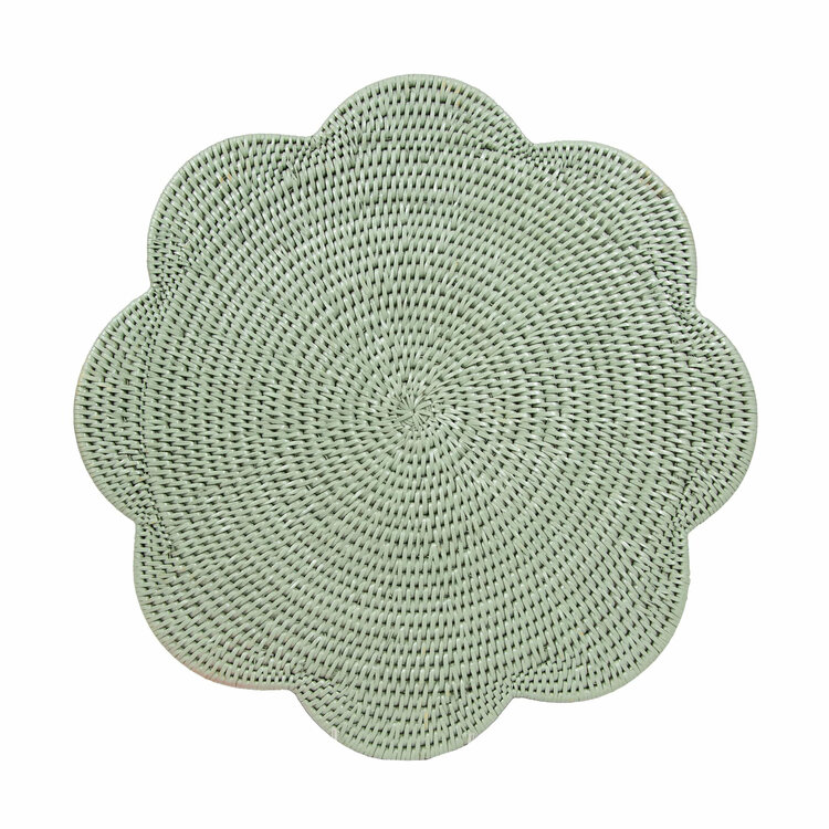 Green Scalloped Rattan Placemat