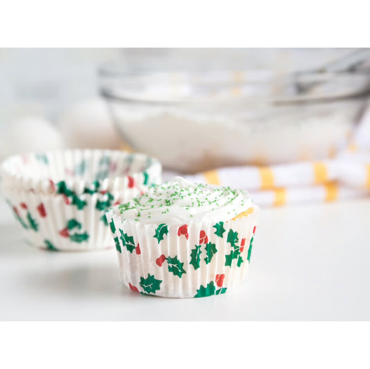 Holly Baking Cups