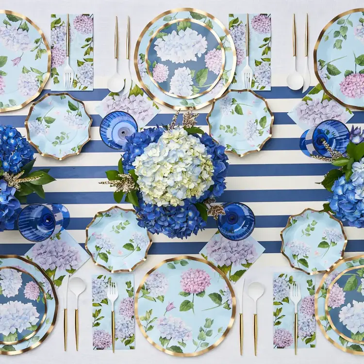 Hydrangea Paper Dessert Plates, set of 8