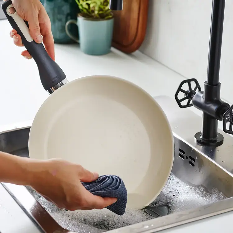 Green Pan 8" Black Ceramic Frying Pan