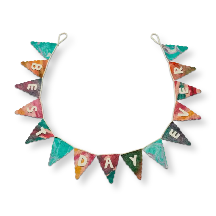 Best Day Ever Garland