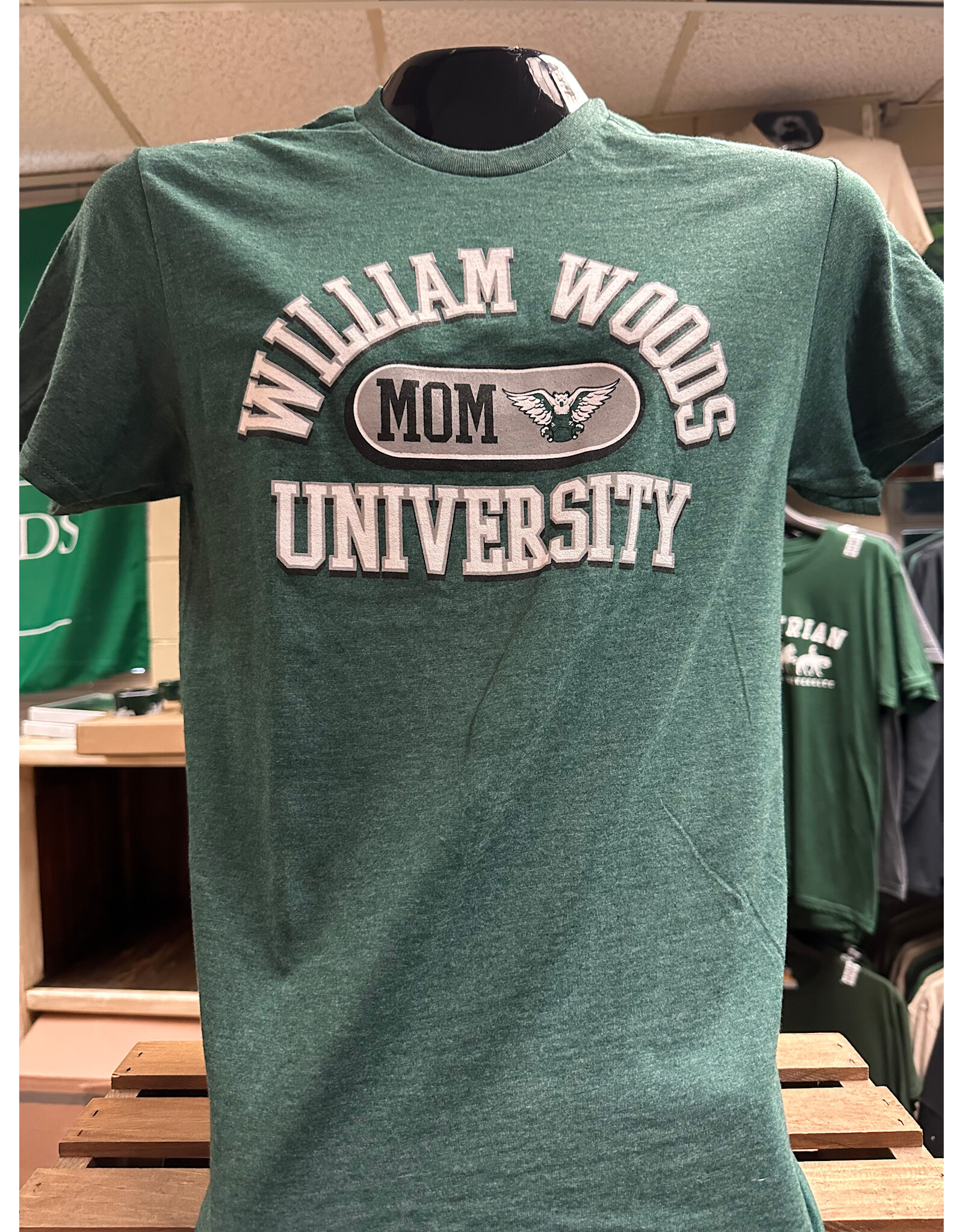 2025 WWU Mom t-shirt