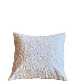 applique toss pillow