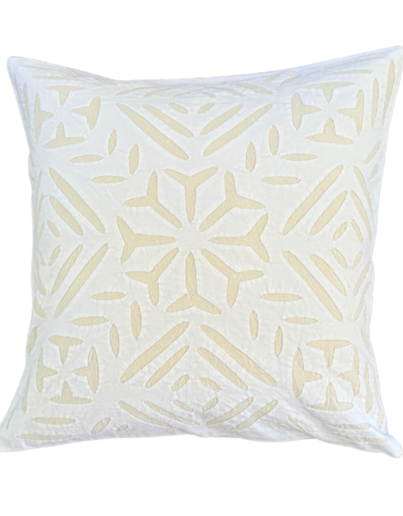 applique toss pillow