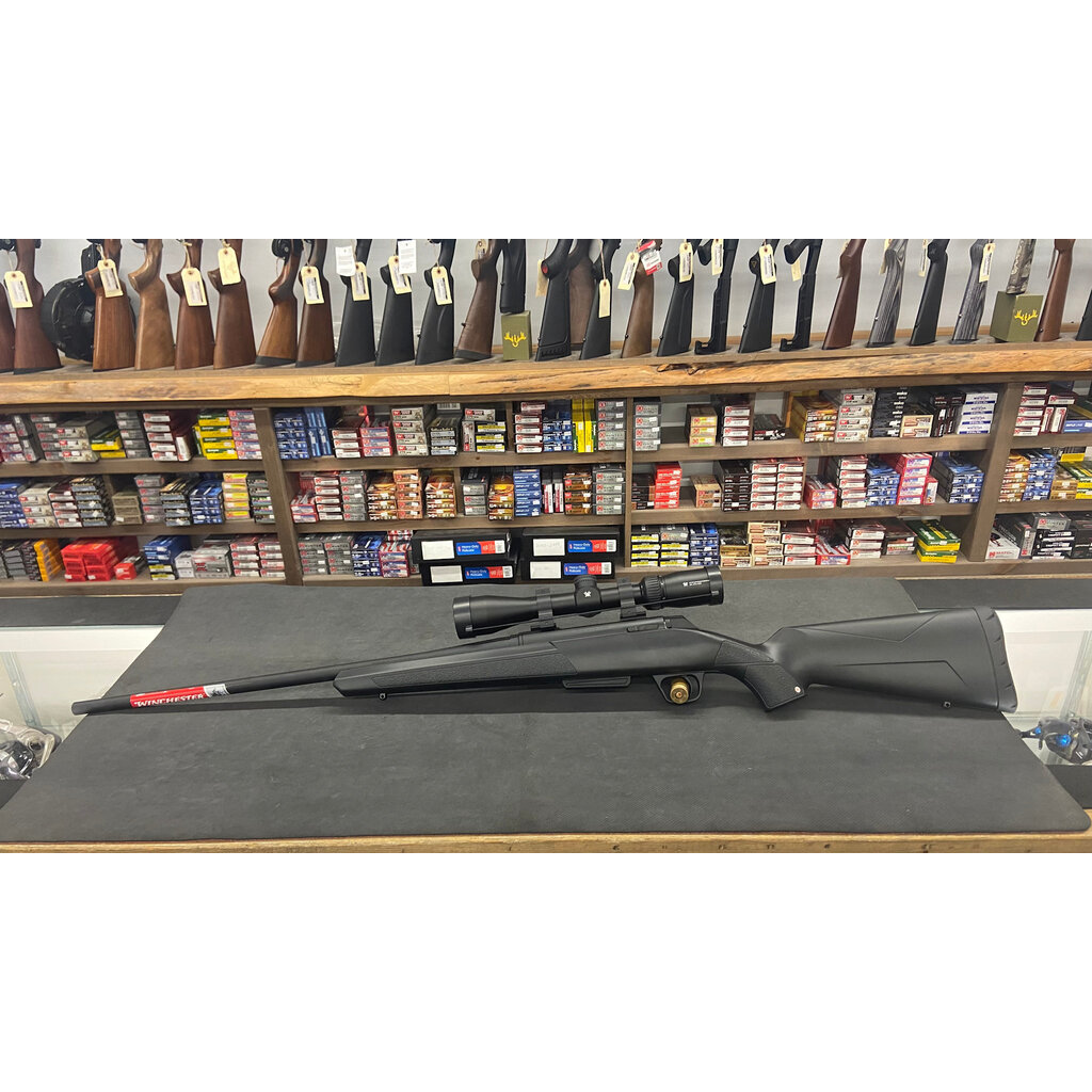 Winchester XPR 243win w/Vortex Crossfire 3-9x40mm + Box + Extra mag