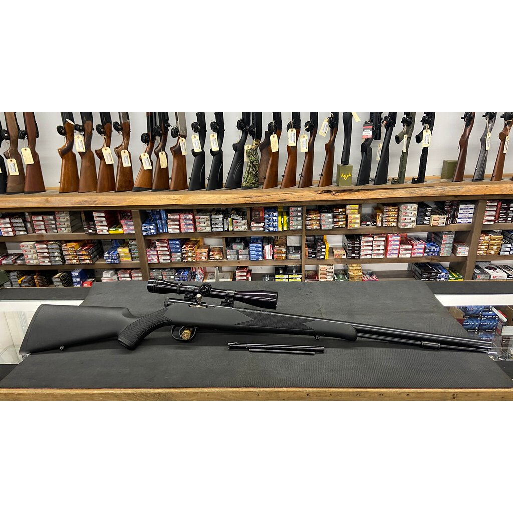 Traditions Buckhunter 50 cal w/Redfield 6x40mm Wide Angle