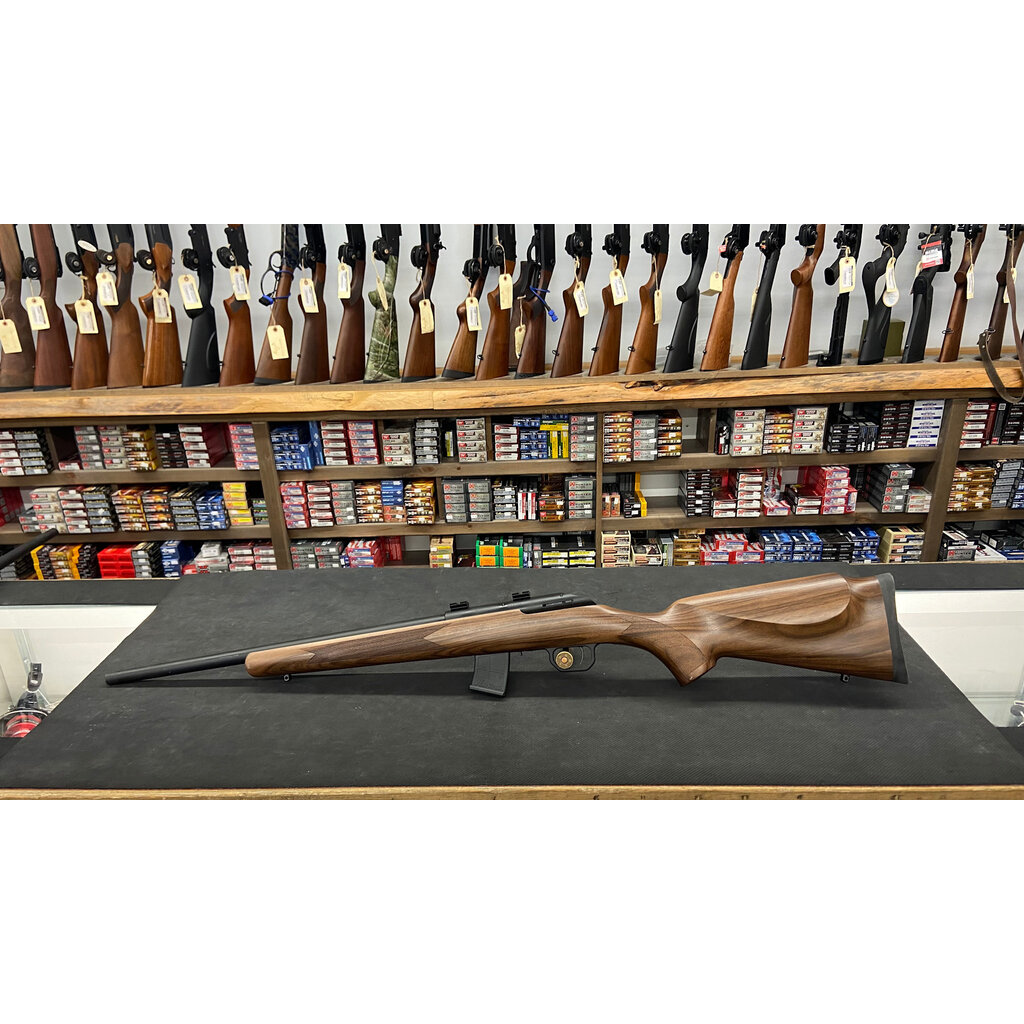 Howa M1100 Wood 22wmr