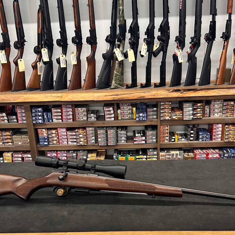 CZ 457 Lux 17 HMR w/Simmons 3-9x40
