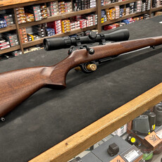 CZ 457 Lux 17 HMR w/Simmons 3-9x40