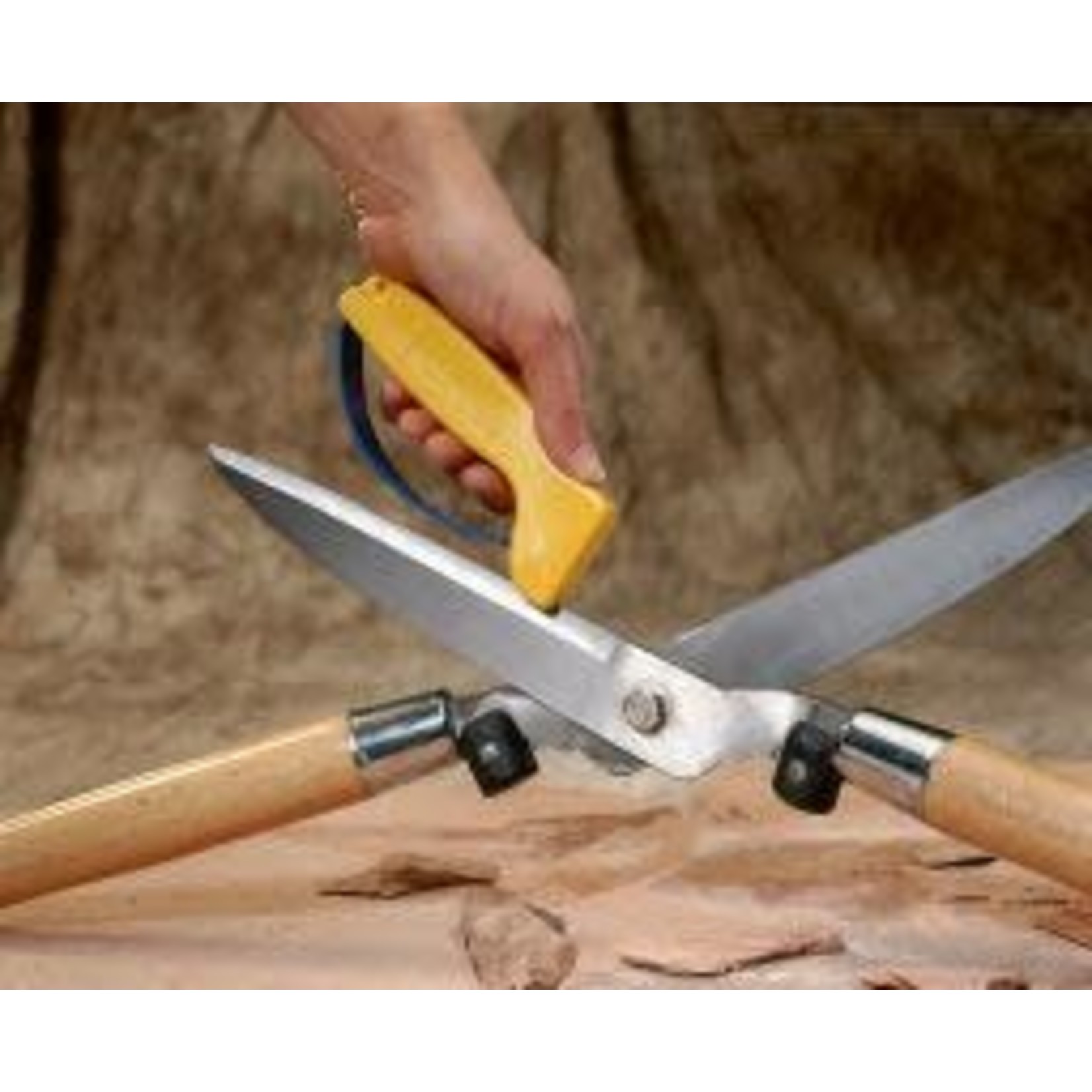 Bandit® Parts Accusharp Shear & Scissor Sharpener