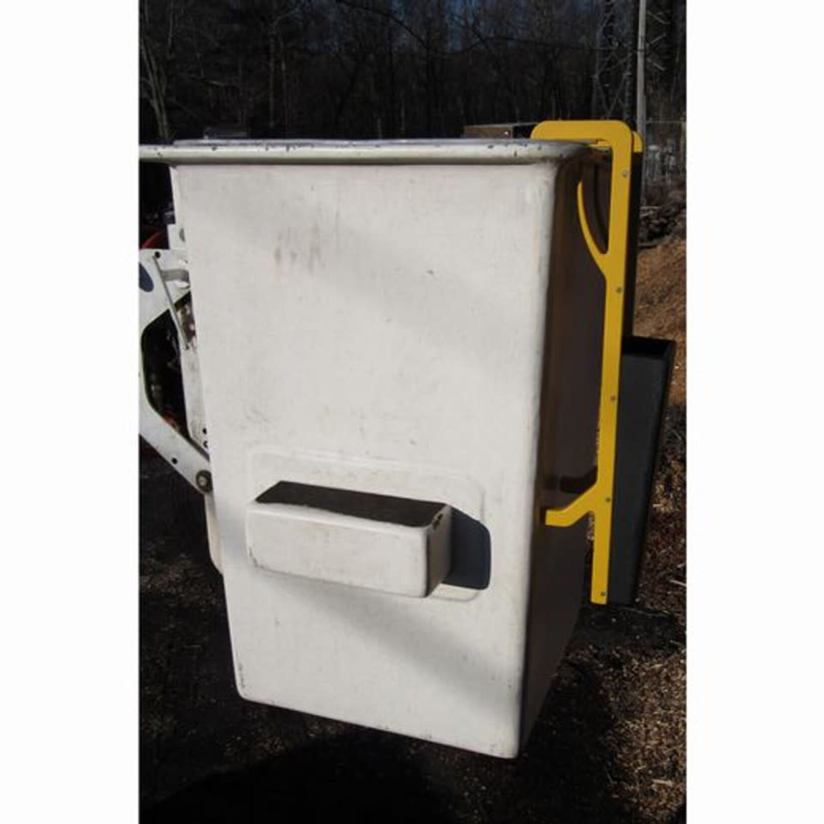 Chainsaw Scabbard  w/ Handsaw Holder - Outside Mount