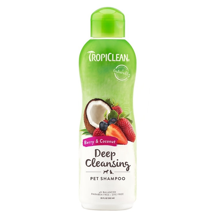 Tropiclean Tropiclean Natural Pet Shampoo Berry & Coconut, 20oz