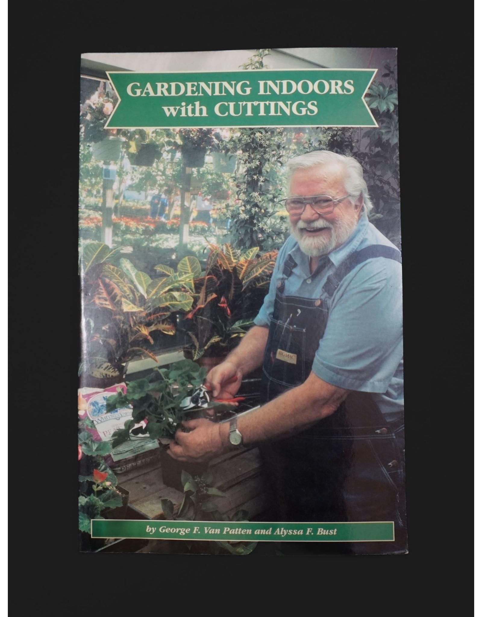 Gardening Indoors with Cuttings