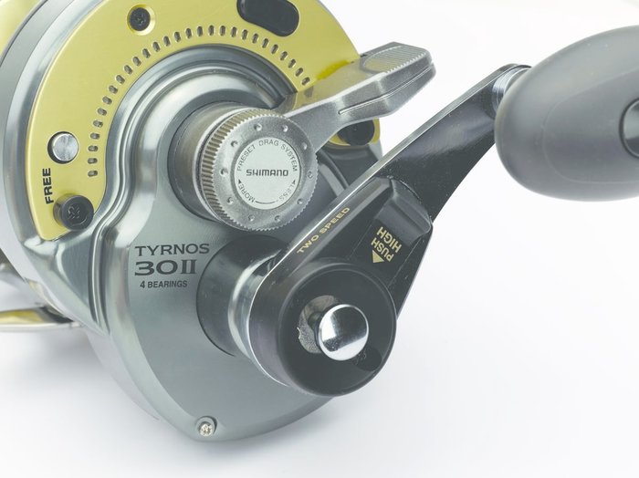 Shimano Tyrnos Lever Drag 2-Speed Conventional Reel