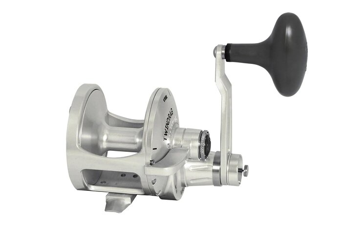 Accurate Valiant Conventional Reel 600W Right Silver