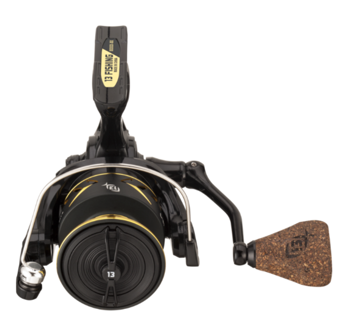13 Fishing Axum Spinning Reel