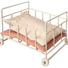 baby cot recommendations