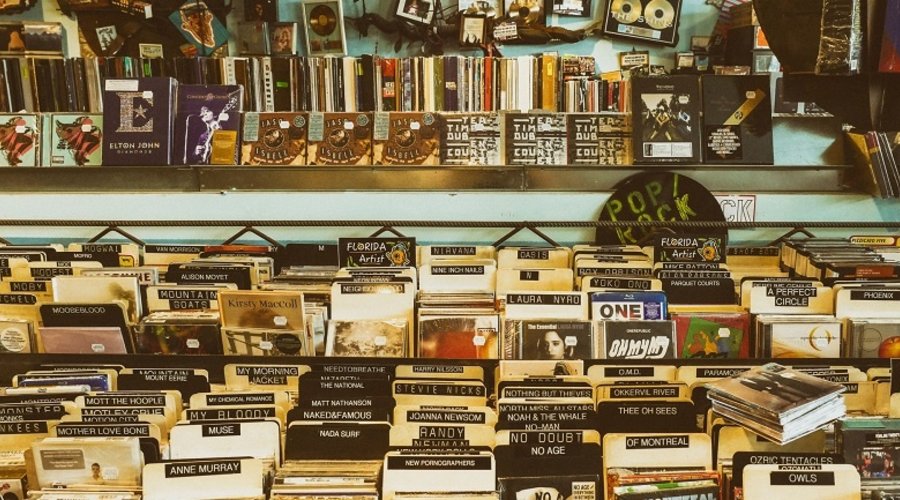 Record Store Etiquette 