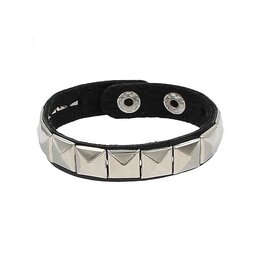 Single Row Pyramid Stud Leather Bracelet