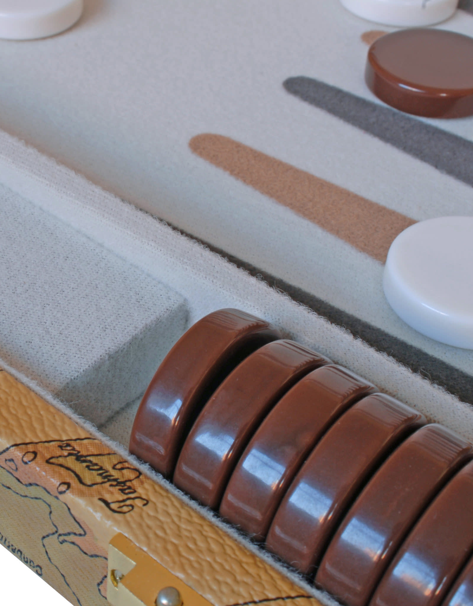 Backgammon 18 Inch Map Design