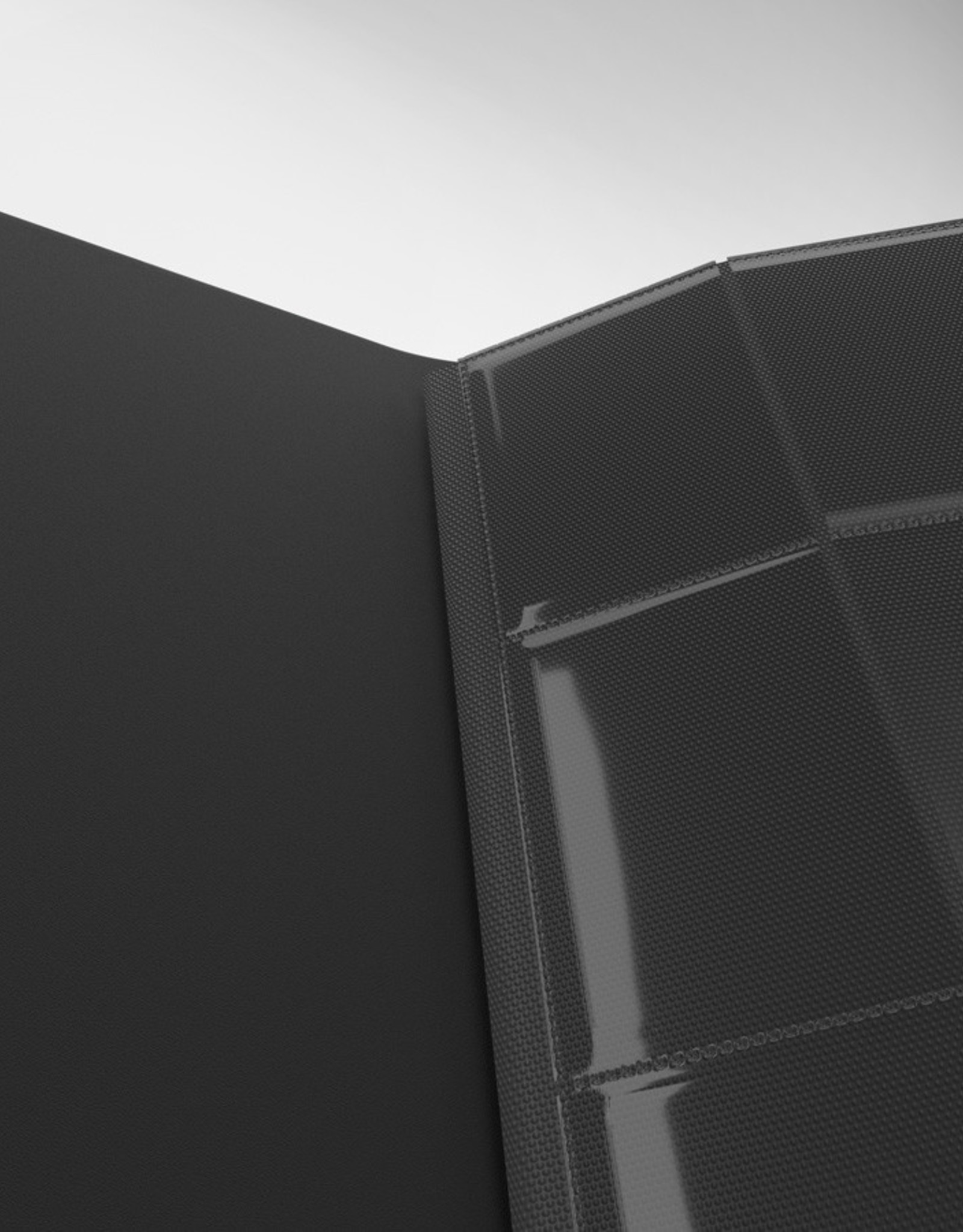 18-Pocket Casual Album: Black