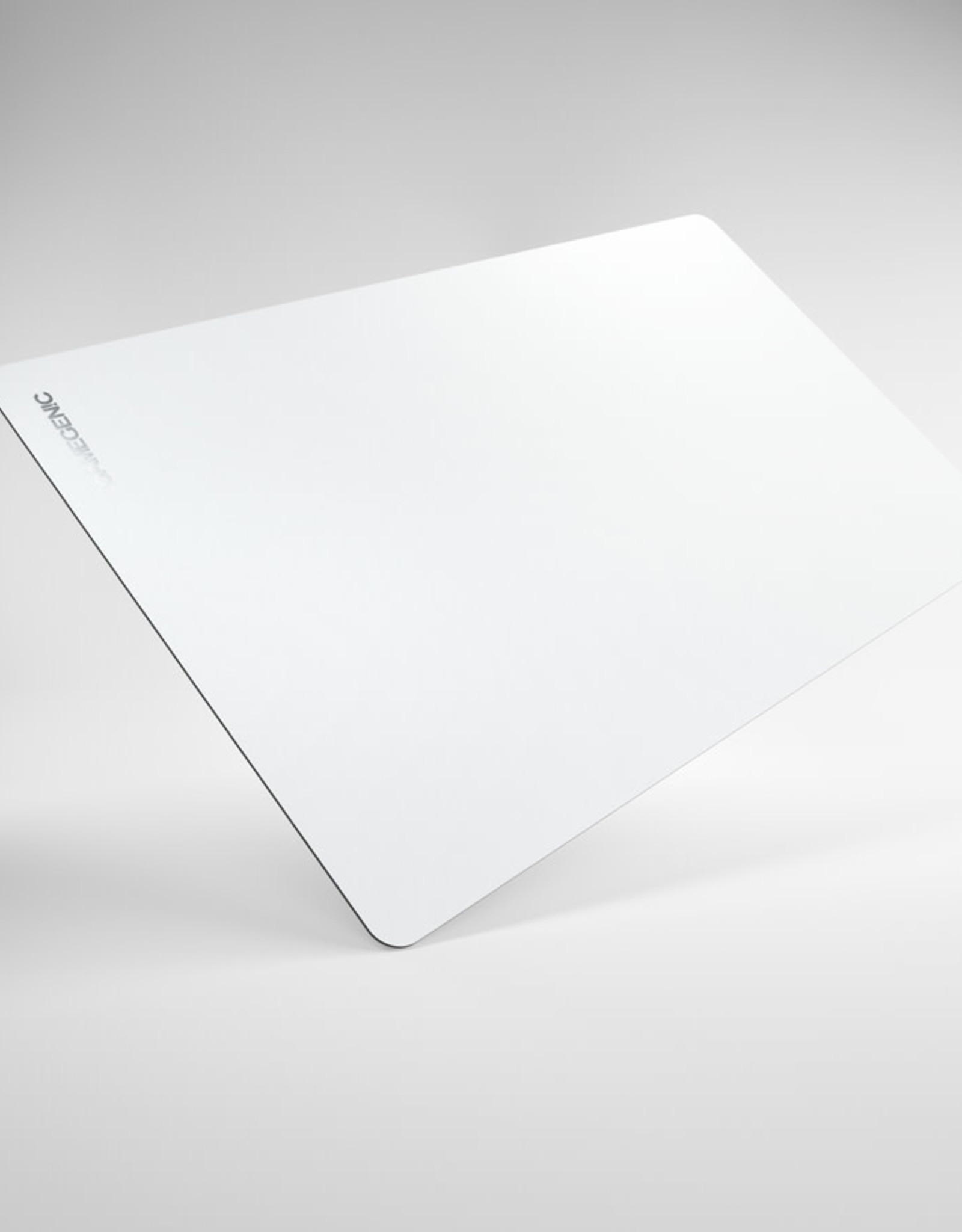 Prime Playmat: White