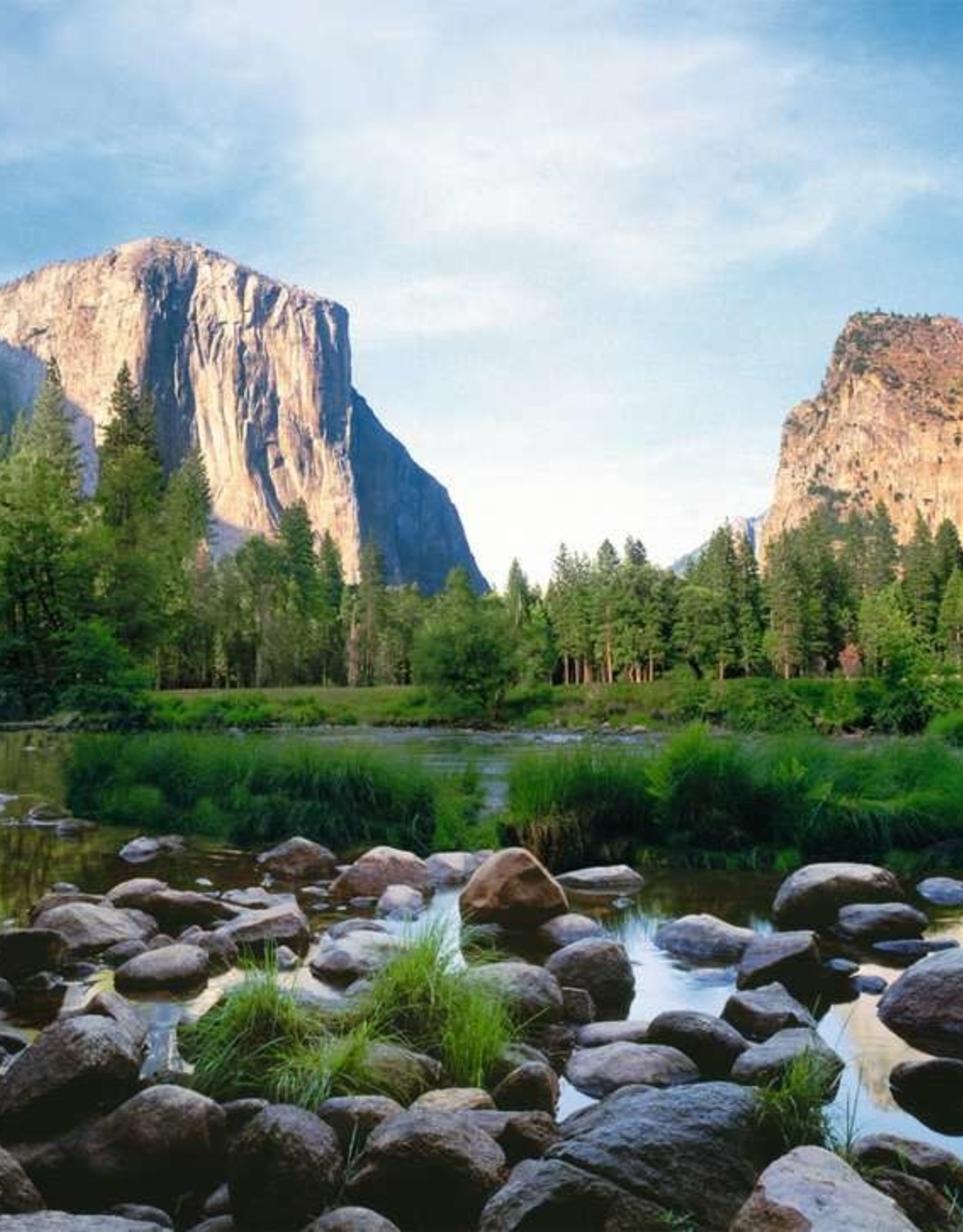 Ravensburger Yosemite Valley Puzzle (1000 PCS)