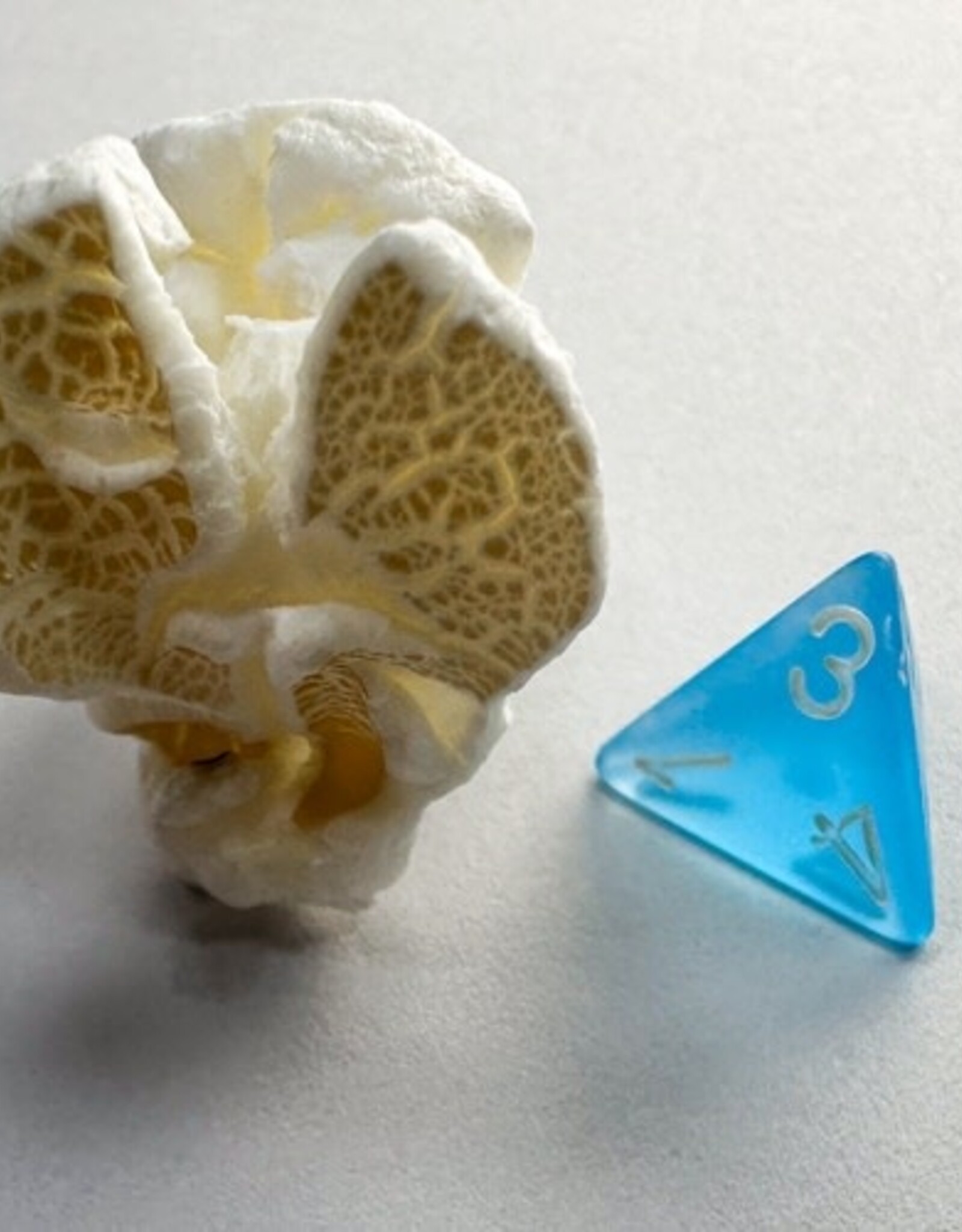 Chessex Mini Chessex RPG Dice (7) Frosted Caribbean Blue