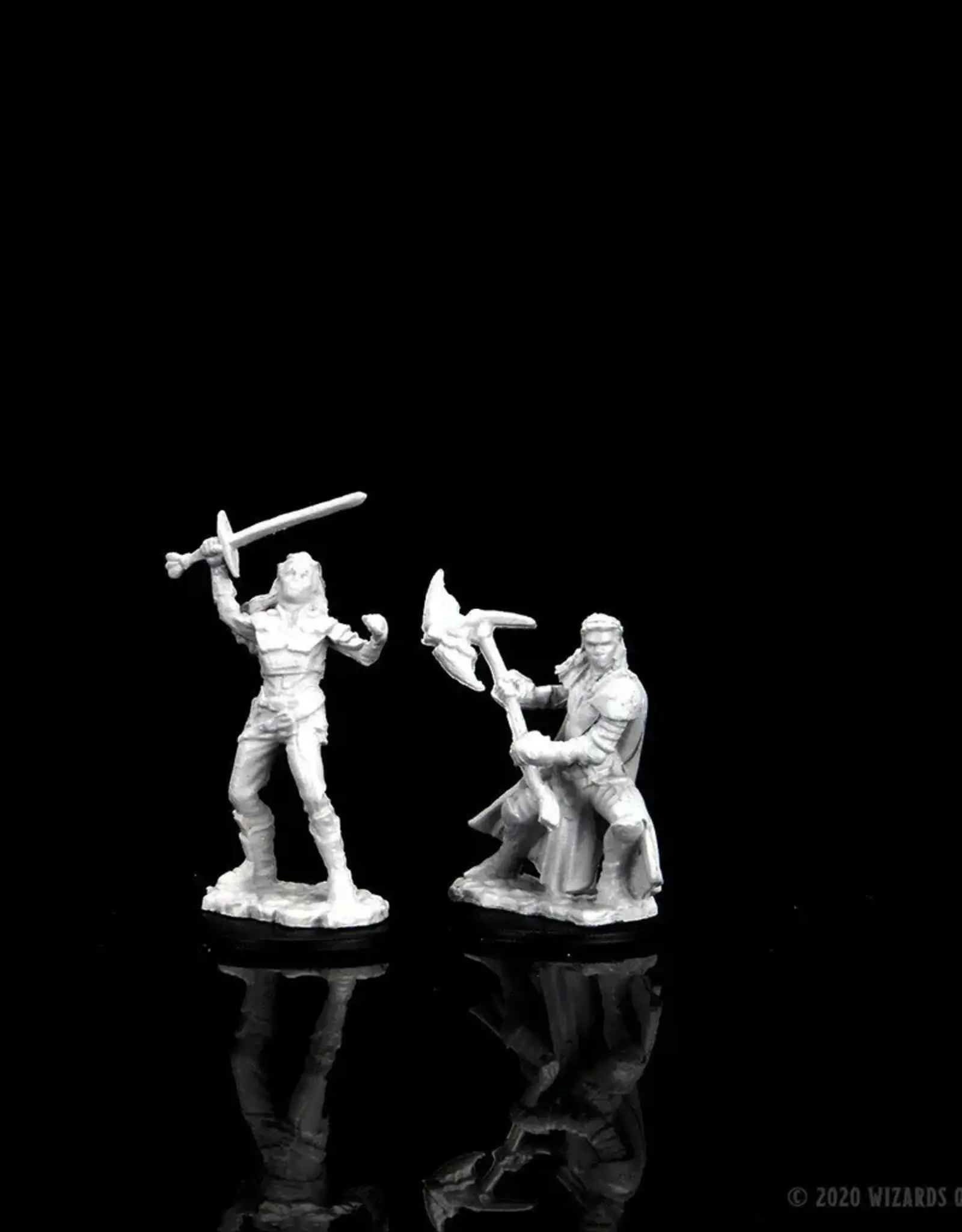 Wizkids D&D Unpainted Minis: Half-Orc Fighter Female