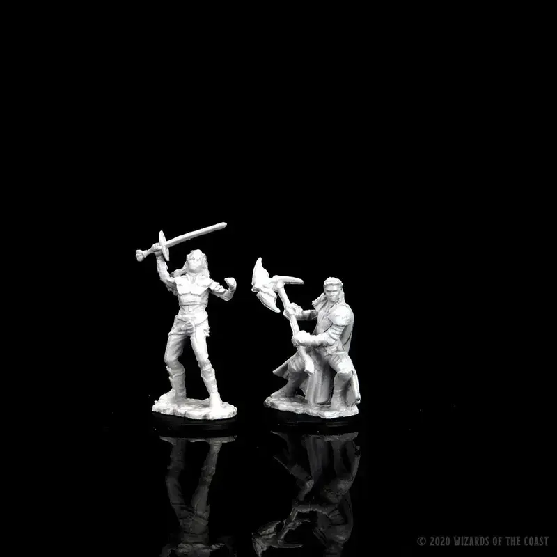 Wizkids D&D Unpainted Minis: Half-Orc Fighter Female