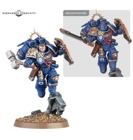 Games Workshop Warhammer 40K: Captain with Jump Pack and Relic Shield