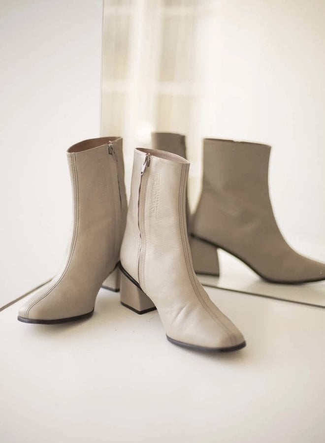 Malaia Leather Boots