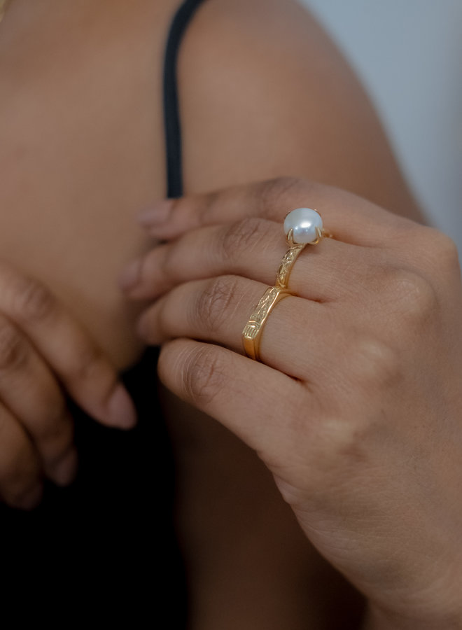 Cairo Pearl Ring
