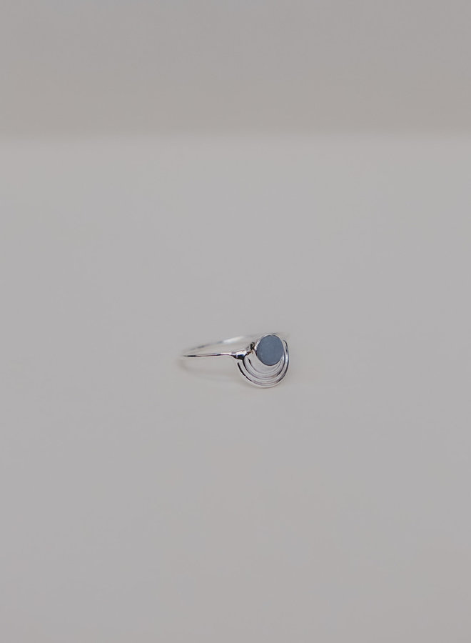 Embrace Ring // Silver